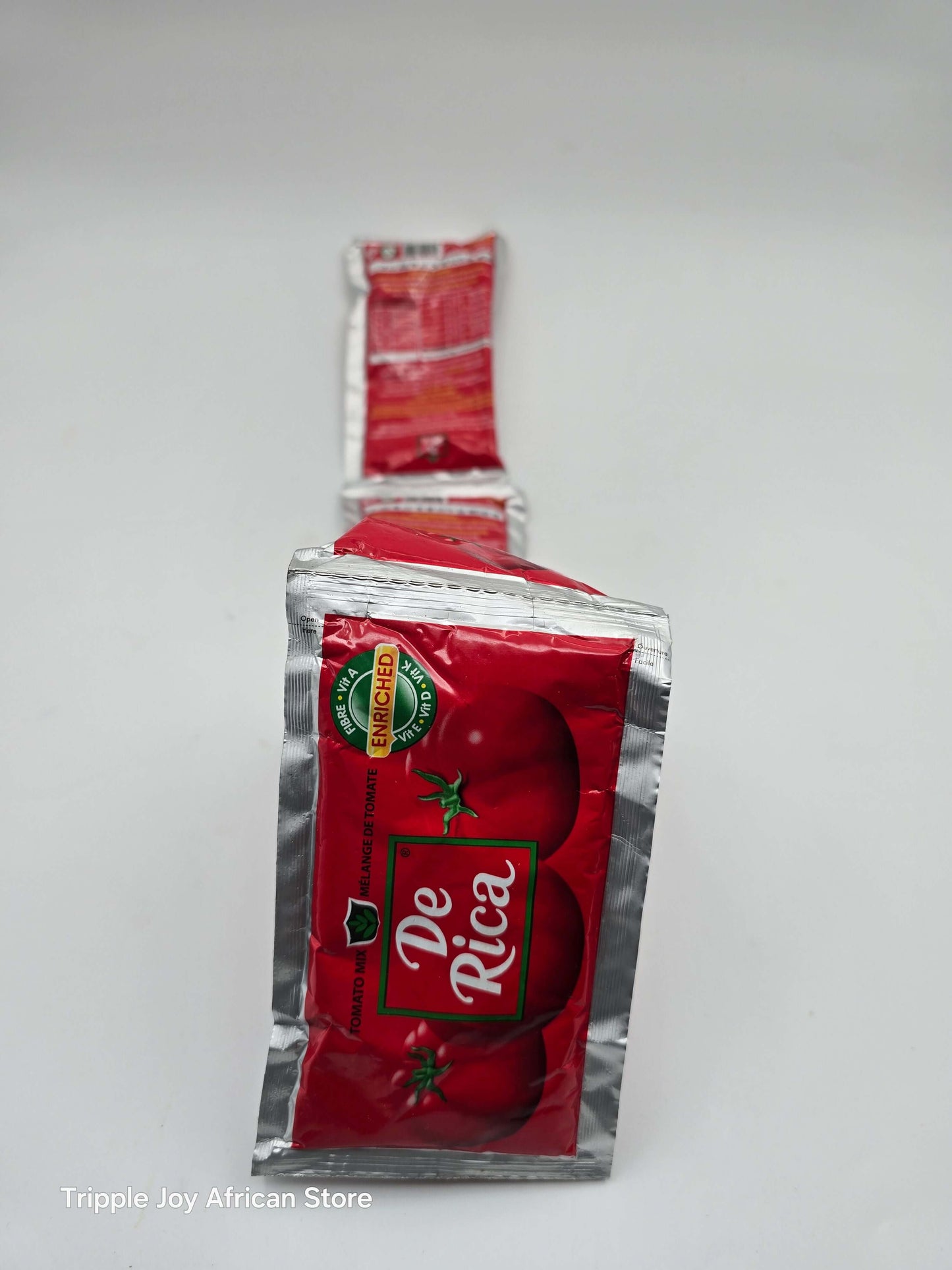 Derica tomato paste
