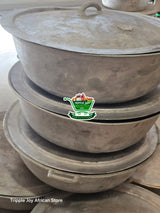 Small basia pots