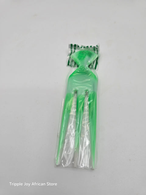 Plastic cutting comb
