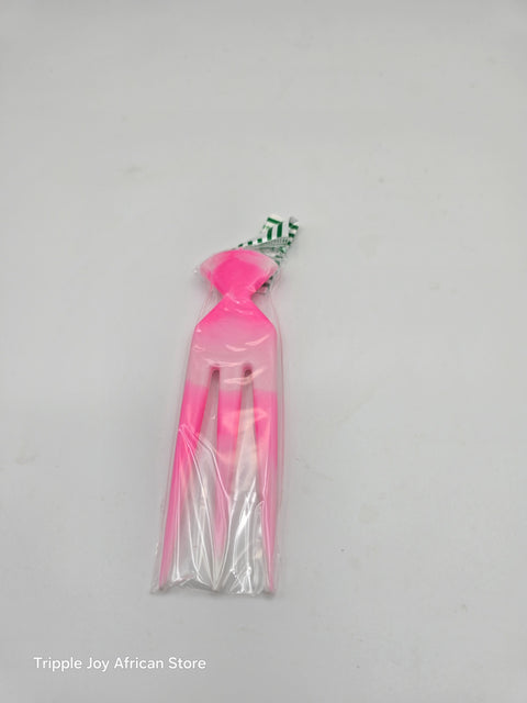 Plastic cutting comb